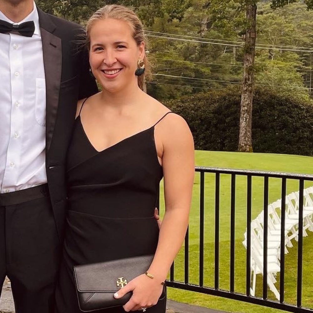 Meet your Posher, Caroline